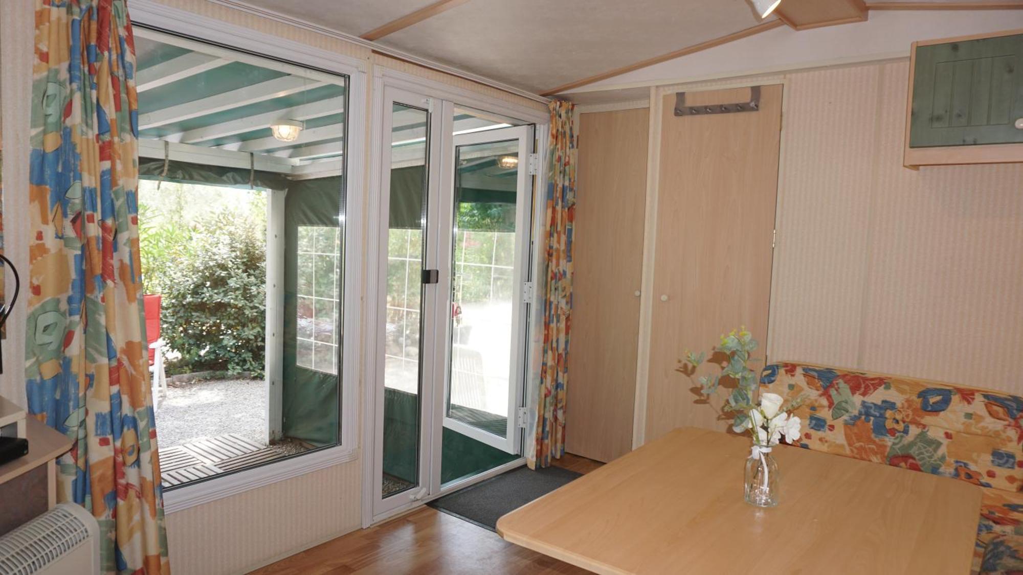 Chalets Met Buitenkeuken Op Camping Lei Suves - Joycasa Roquebrune-sur Argens Chambre photo